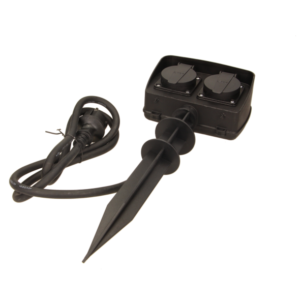 Two way garden socket