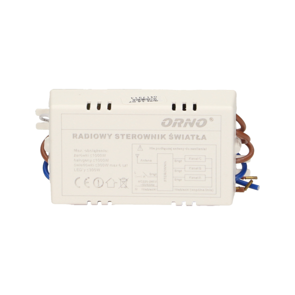 3-channels wireless switch with 2 remote controls