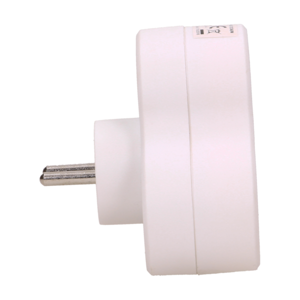 Triple socket outlet, white