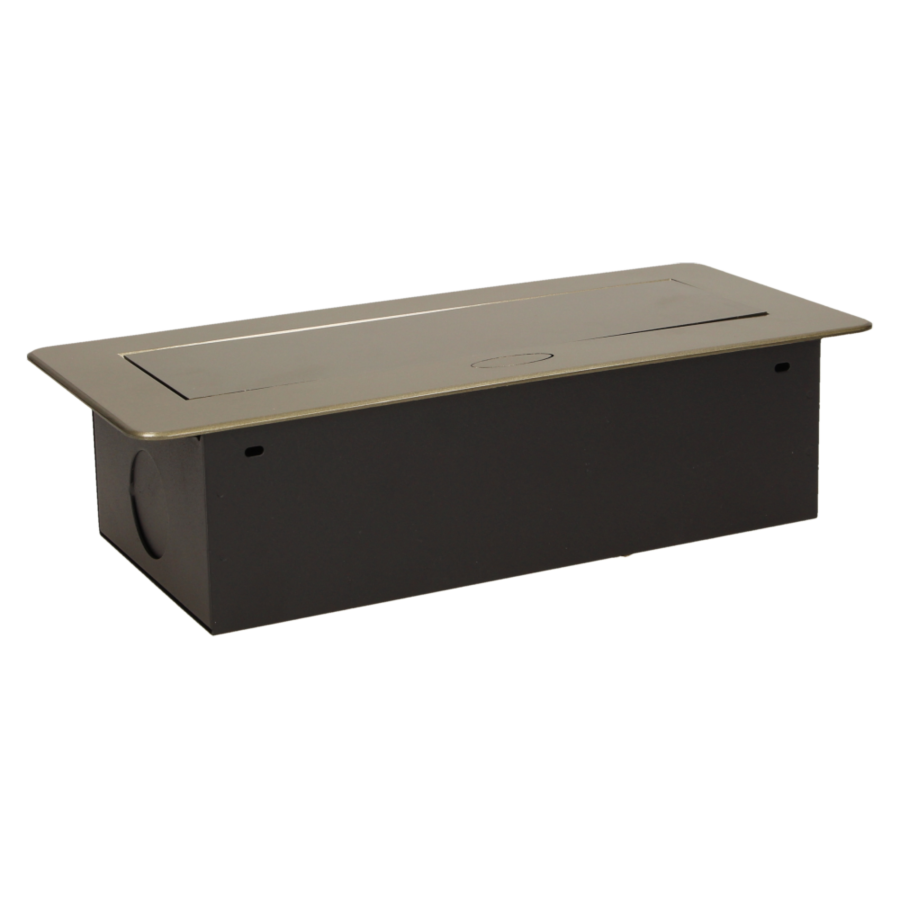 Gniazdo meblowe wpuszczane w blat z płaskim, frezowanym rantem, 3x2P+Z, mosiądz