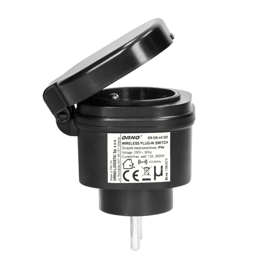 Zestaw bezprzewodowych mini gniazd sterowanych pilotem 2+1, IP44