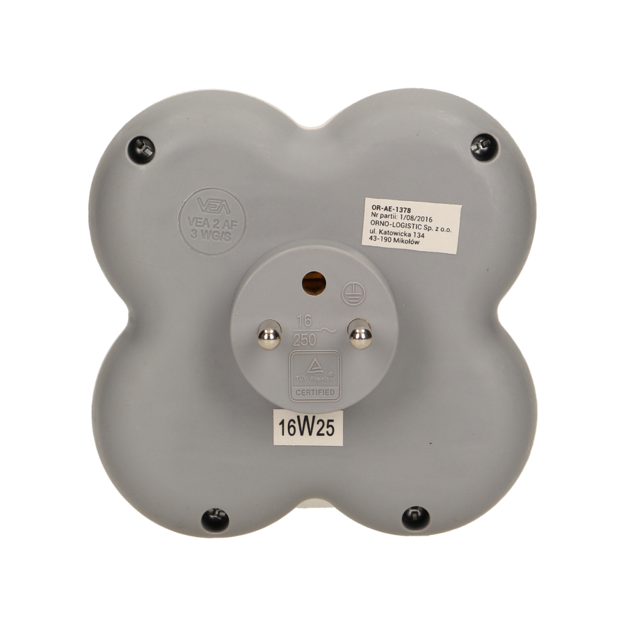 Triple socket outlet with ON/OFF switch