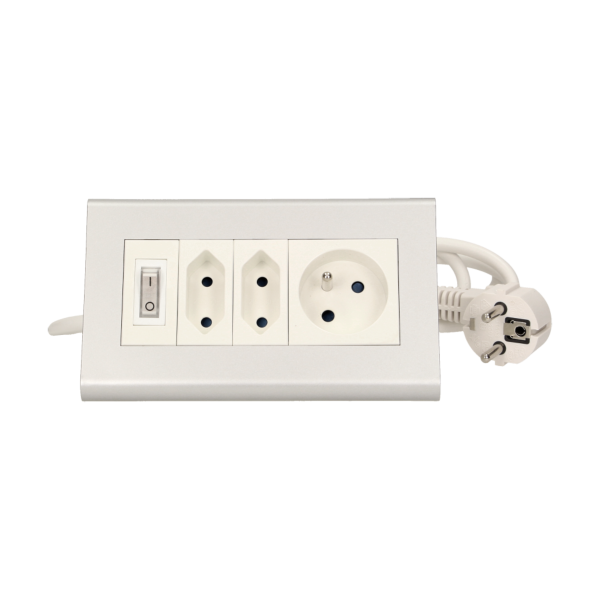 Desktop extension socket with switch