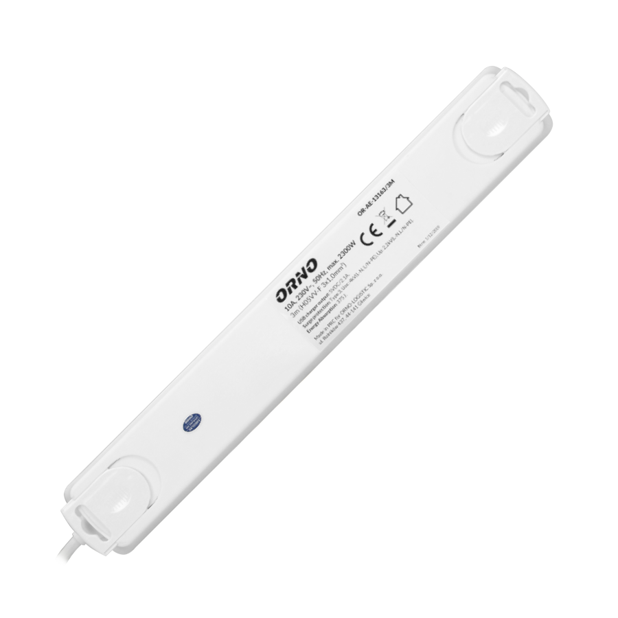 Power strip with surge protection and main switch, 6 sockets, 2 USB chargers, cable 3x1mm², 3m long