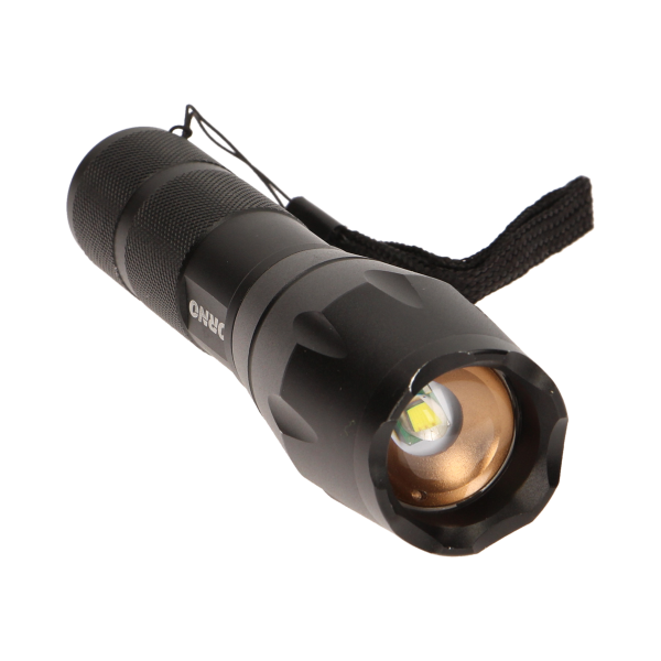 LED flashlight with zoom