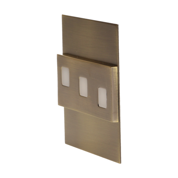 LED staircase luminaire LEPUS, 3000K, brass