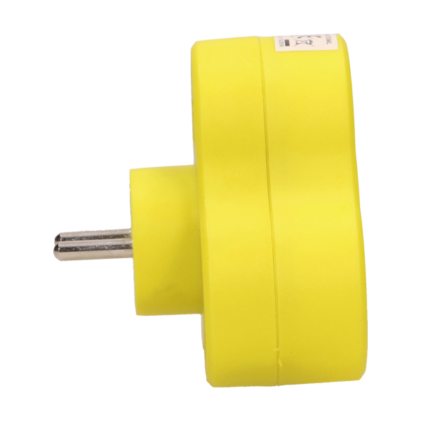 Triple socket outlet, yellow