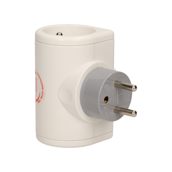 Rotating, triple socket outlet