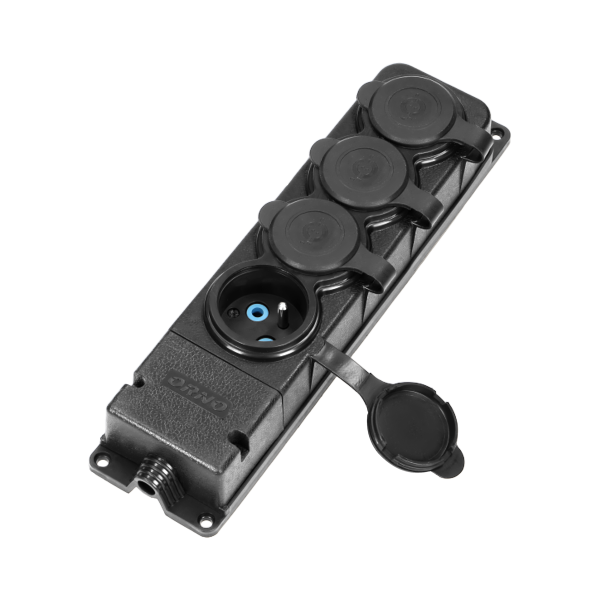 Heavy-duty extension socket, rubber, IP44, 4 sockets, flame-resistant casing